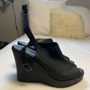 Black Cordani Wedge Heel